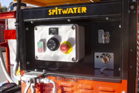 Workmate Hottie Spitwater Pressure Cleaner Controls