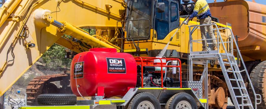 Pressure Cleaning Excavator with Trailer Mounted Pressure Cleaner