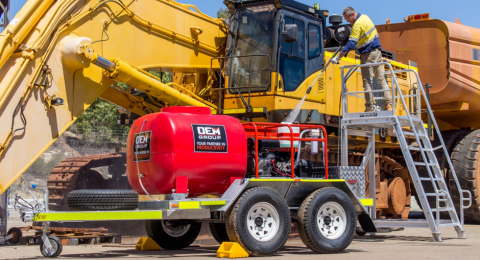 Pressure Cleaning Excavator with Trailer Mounted Pressure Cleaner