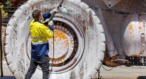 Foaming a large CAT transport truck