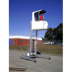 DPL 99E aircraft electro-hydraulic access lift