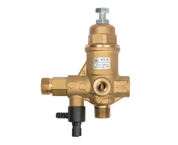 IPA135/C3 Pressure Regulator w/Chemical Injector Back