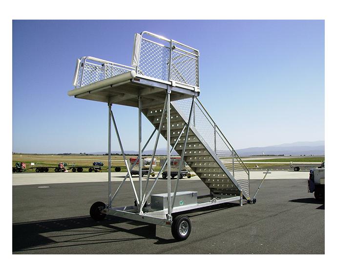 A320 and A321 front access stairs