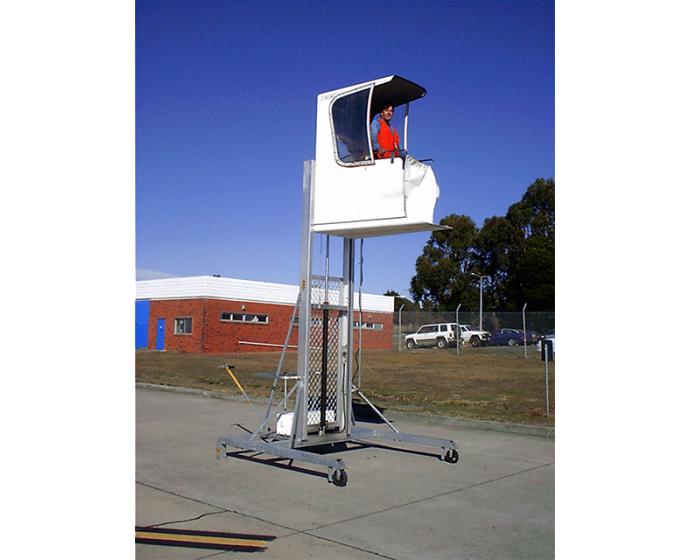 DPL 99E aircraft electro-hydraulic access lift