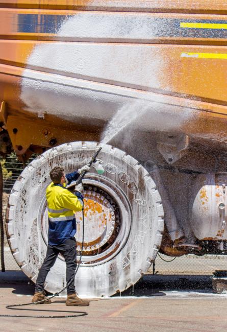 Foaming a large CAT transport truck